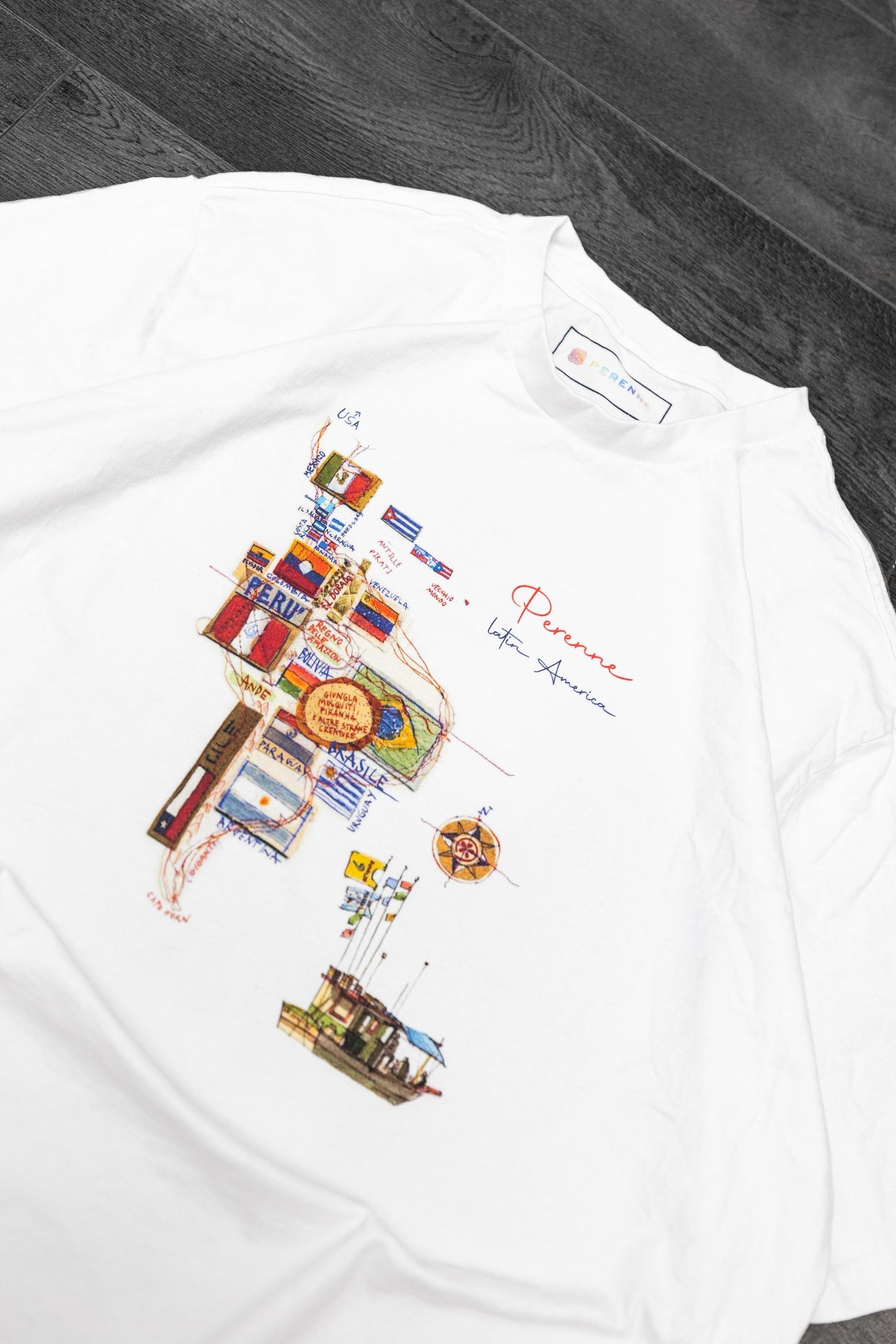 White Oversized Raíces T-Shirt