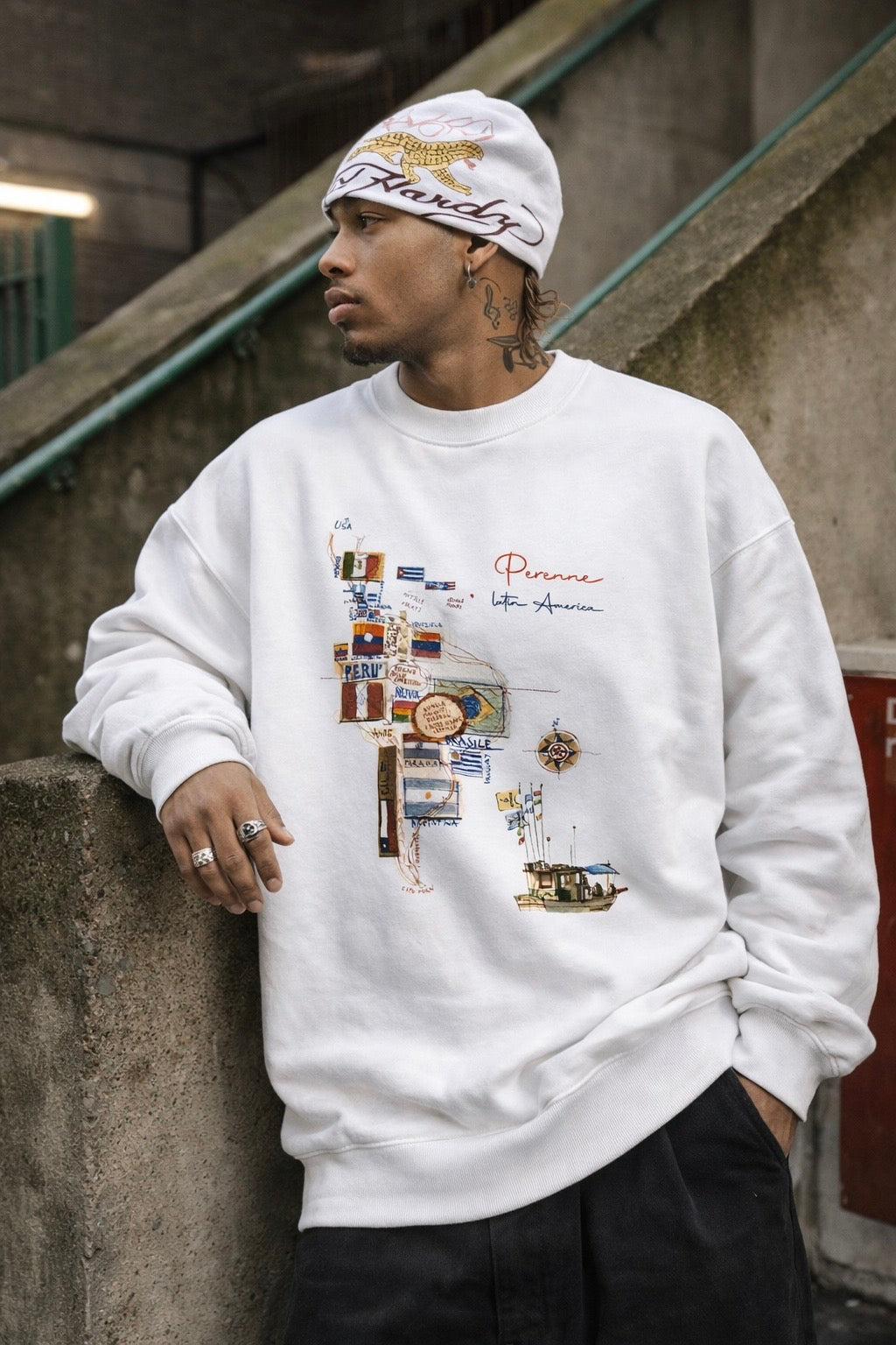 Sudadera Raíces Oversize Blanca