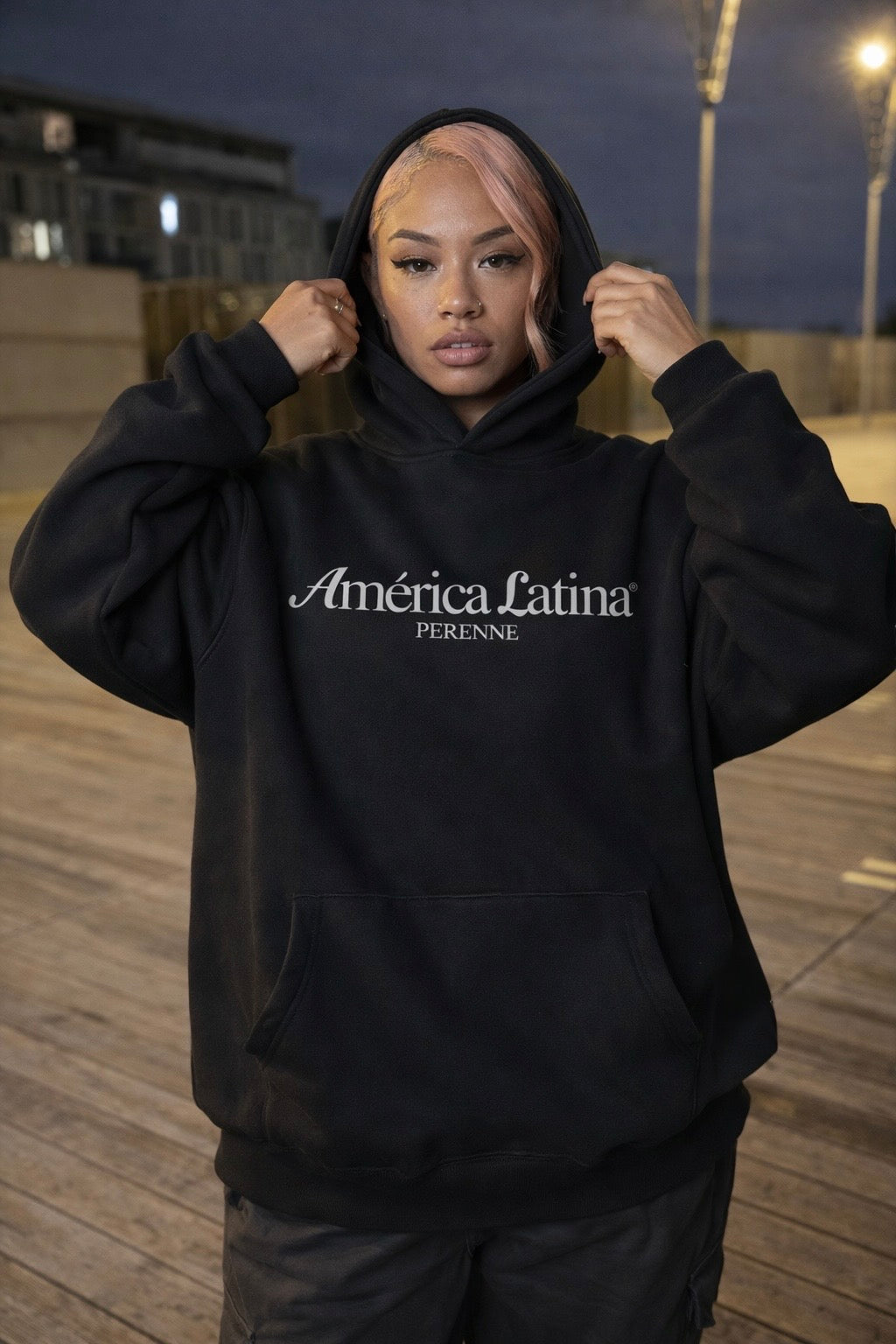Black Oversized América Latina Hoodie