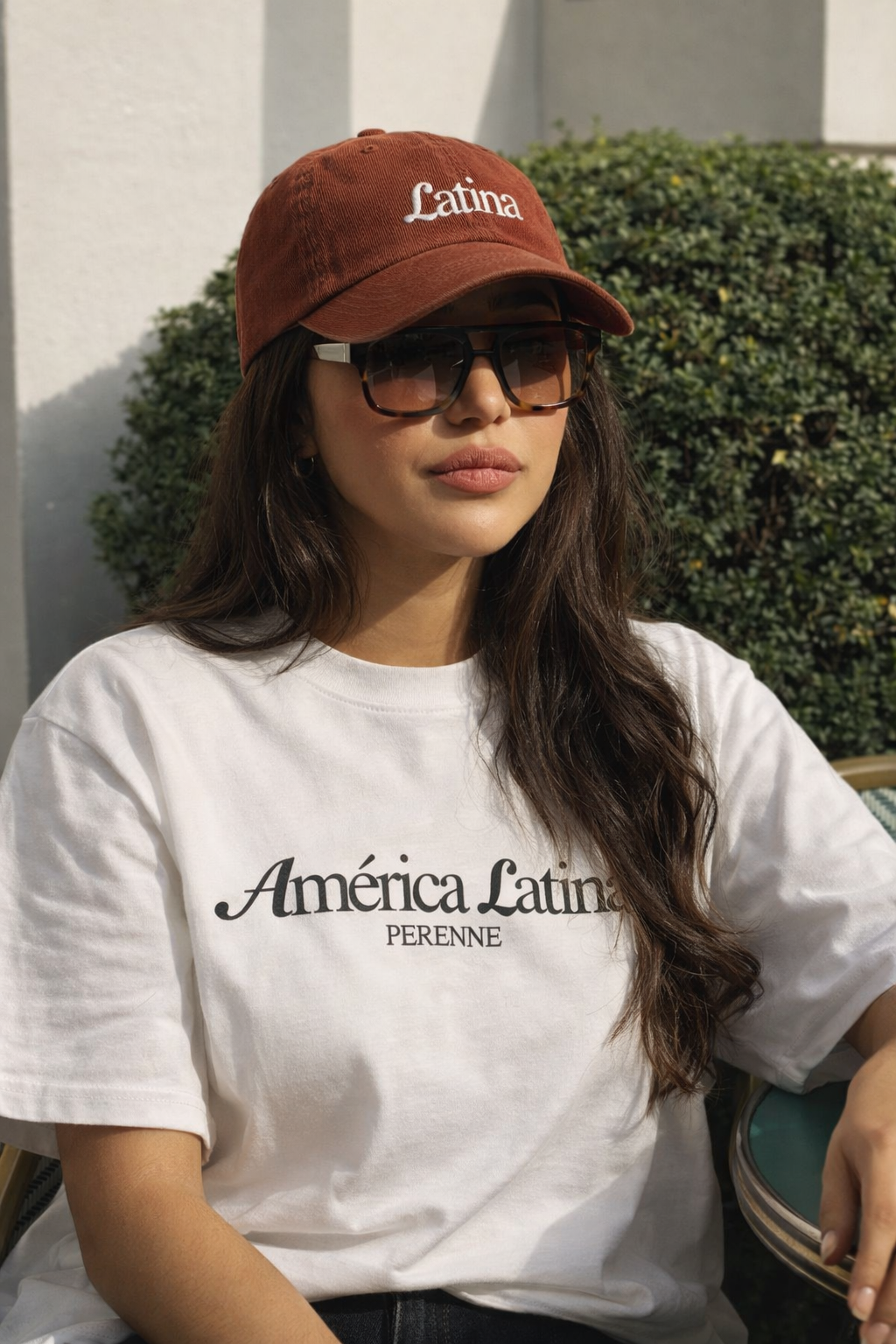 White Oversized América Latina T-Shirt
