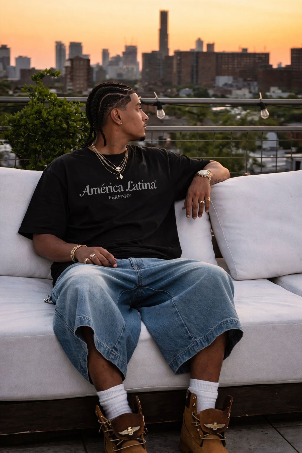 Black Oversized América Latina T-Shirt