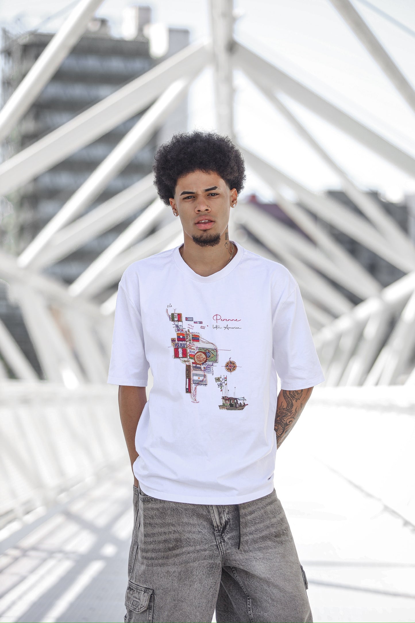 White Oversized Raíces T-Shirt